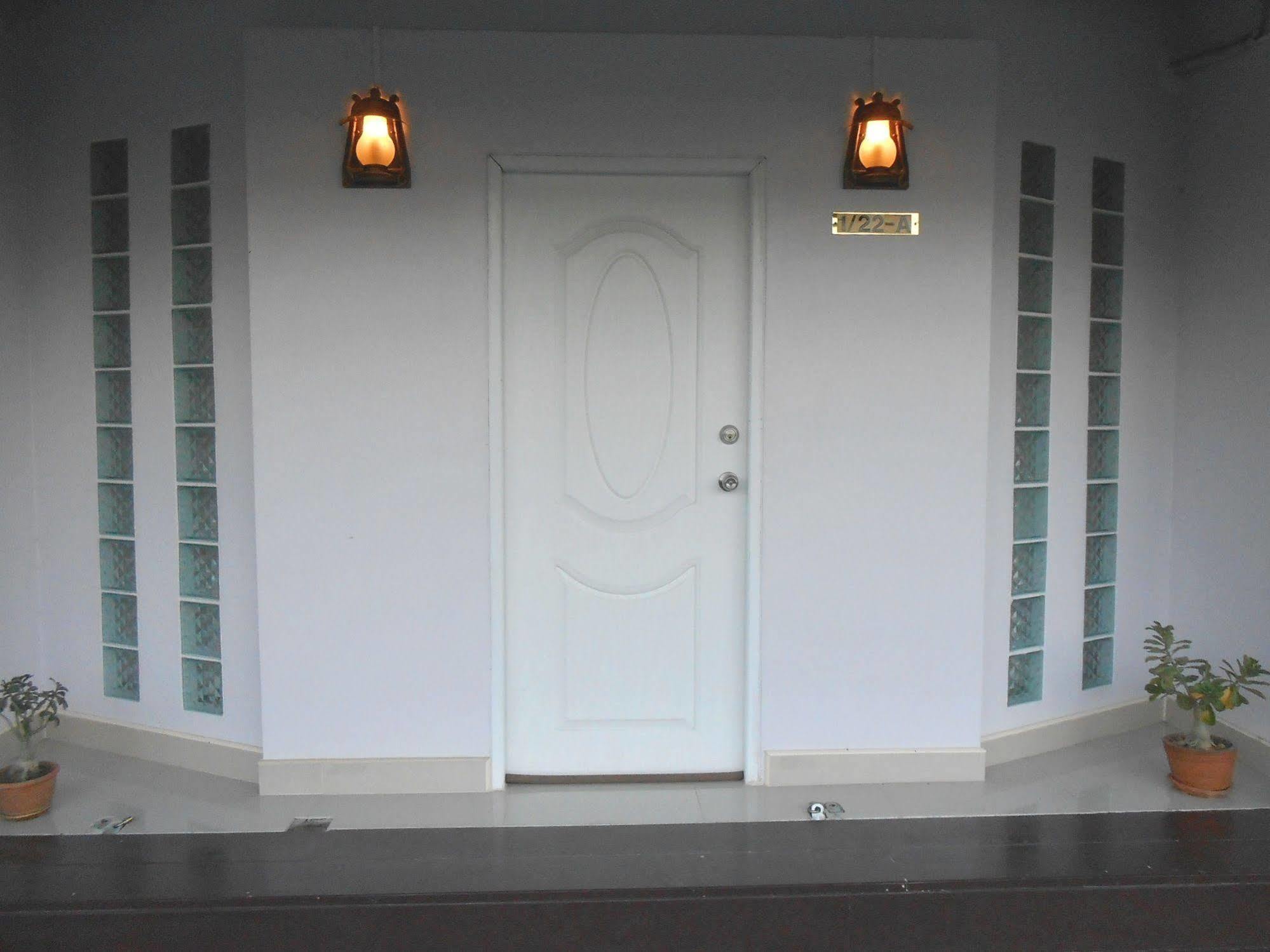 Mt-Room Pak Kret Exterior photo